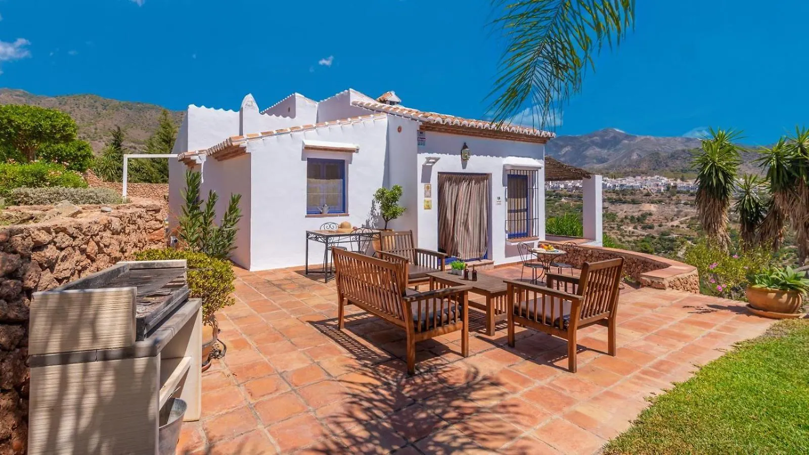 Villa Cortijo La Vina Frigiliana by Ruralidays