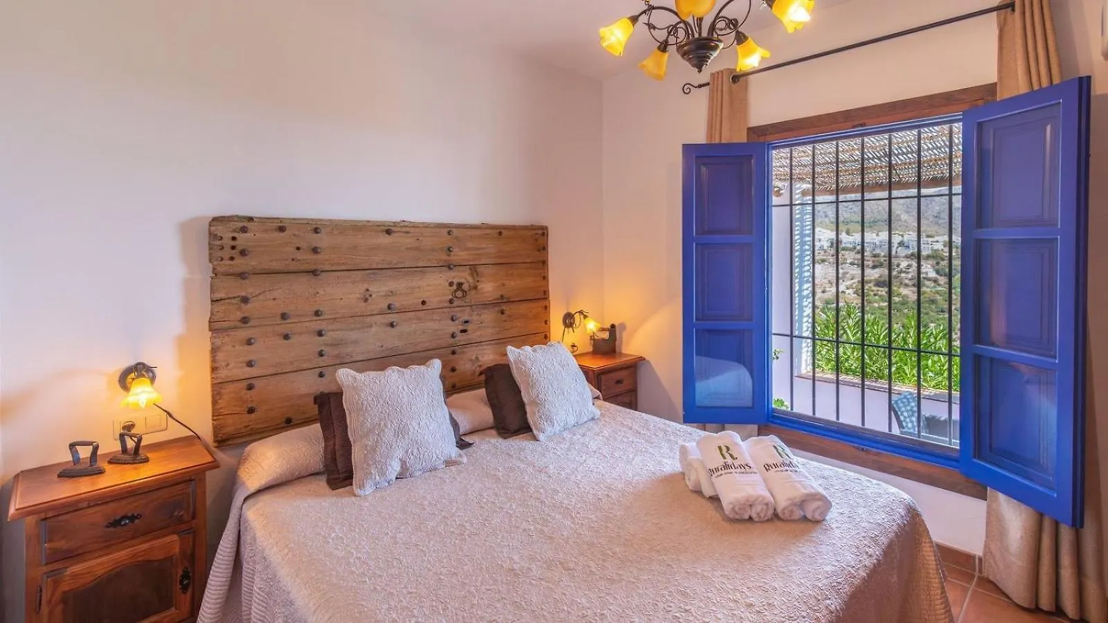 Villa Cortijo La Vina Frigiliana by Ruralidays