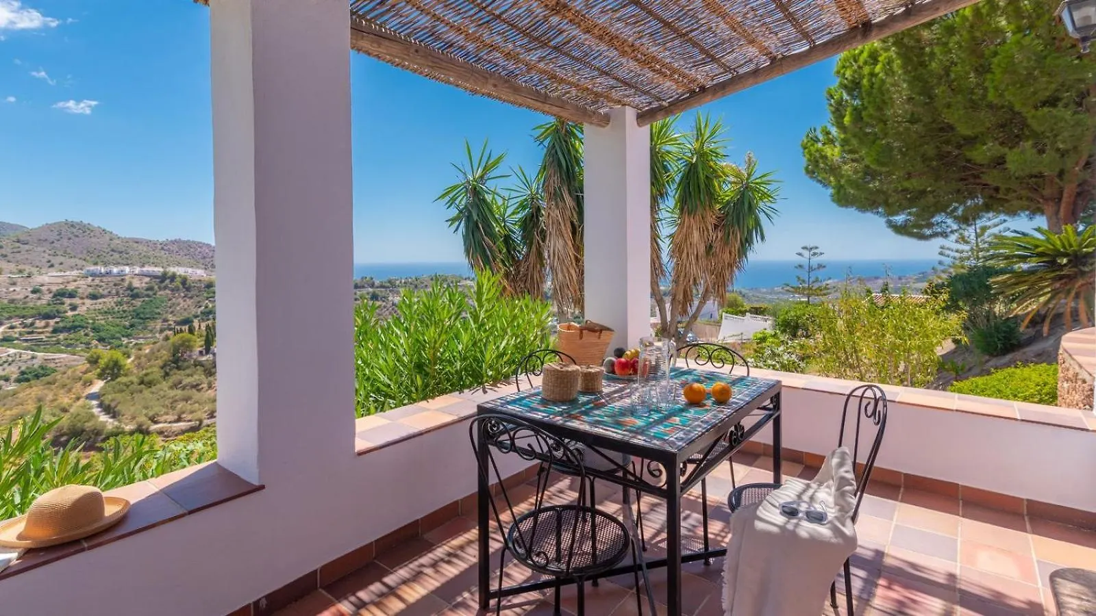 Villa Cortijo La Vina Frigiliana by Ruralidays
